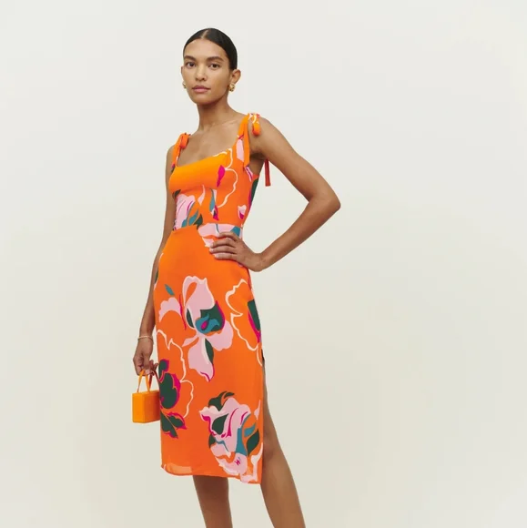 Reformation Besse Dress in Electra - Picture 2 of 5